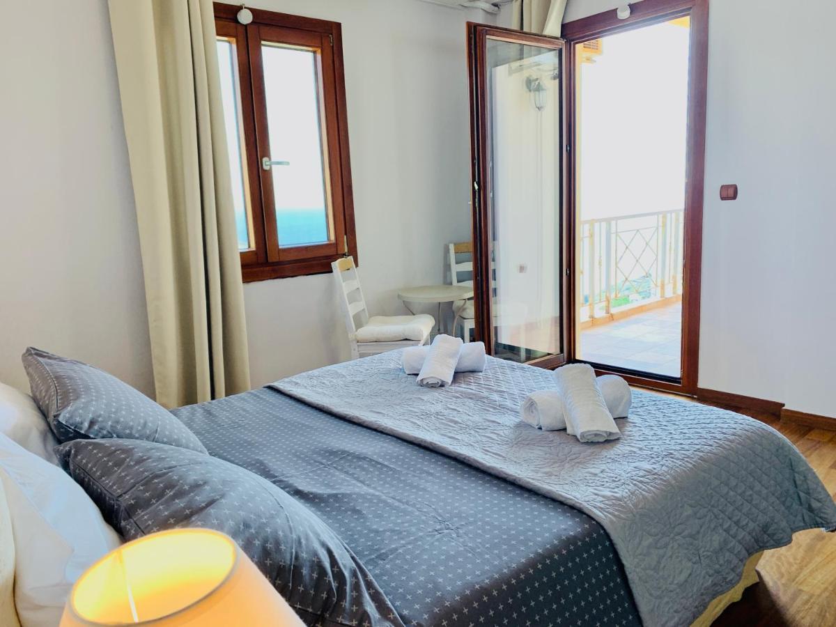 Villa Kalli - Porto Ennia Vromopousi Buitenkant foto
